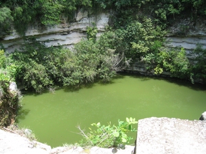 Chichen-Itza : Le Cenote