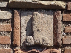 Pompe : Porte-Bonheur